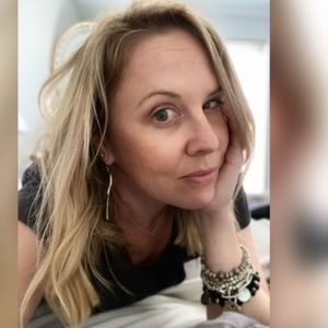 Meet your Posher, Casey